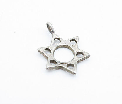 925 Sterling Silver  Vintage Petite Circle Cutout Star Drop Pendant  PT5270