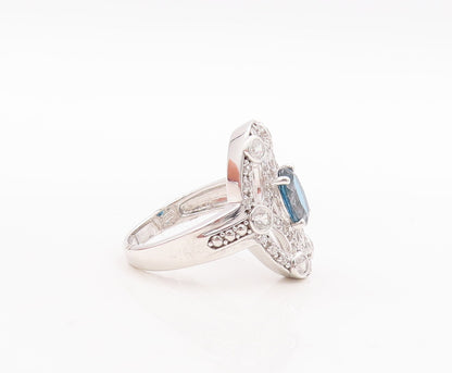 925 Sterling Silver Vintage Ring Oval Design Cut 2 Tone Topaz  Sz 7  RG29399