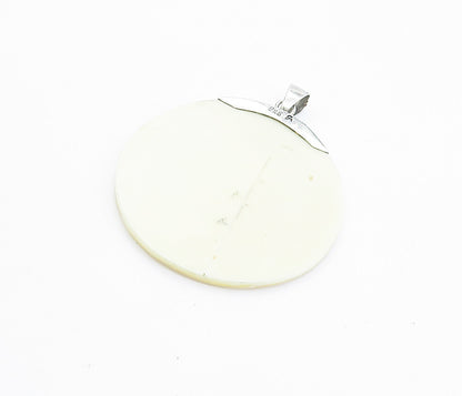 925 Sterling Silver  Mother Of Pearl Brick Layer Round Swirl Pendant  PT5894
