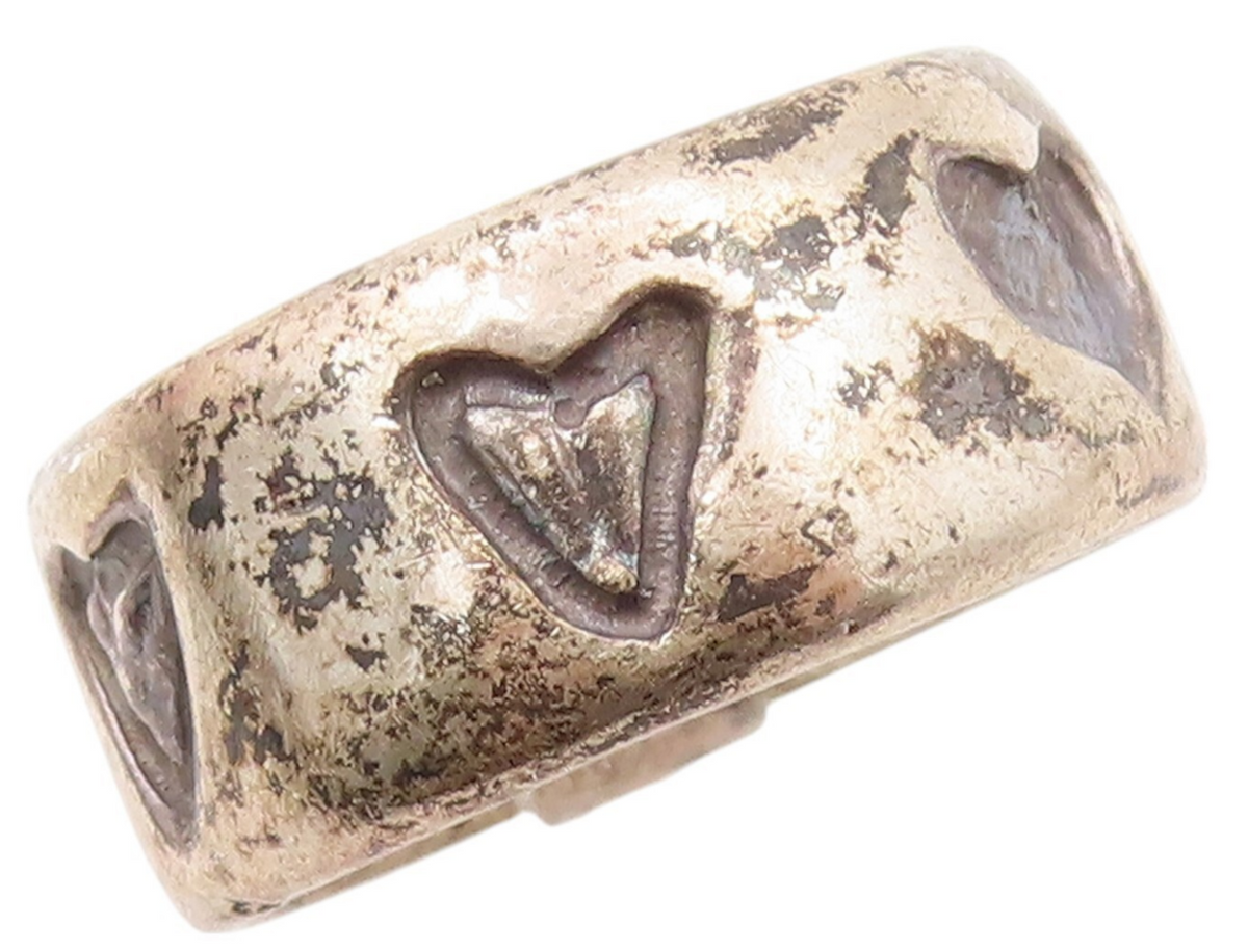 925 Sterling Silver Vintage Ring Dark Tone Etched Love Hearts  SZ 9.5  RG32008