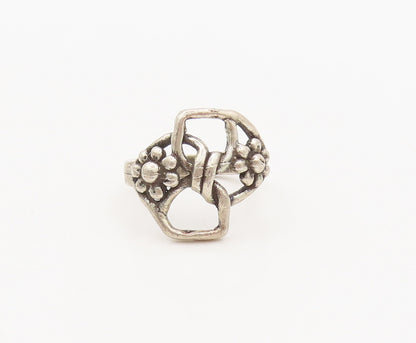 925 Sterling Silver  Vintage Stencil Cutout Flower Bow Ring Sz 4  RG27284