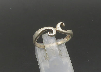925 Sterling Silver  Vintage Shiny Smooth Swirl Band Ring Sz 7  RG21837
