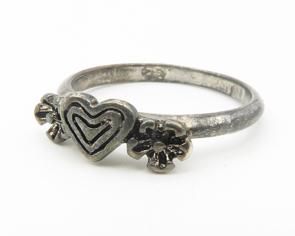 925 Sterling Silver  Vintage Oxidized Love Heart Band Ring Sz 7.5  RG11743