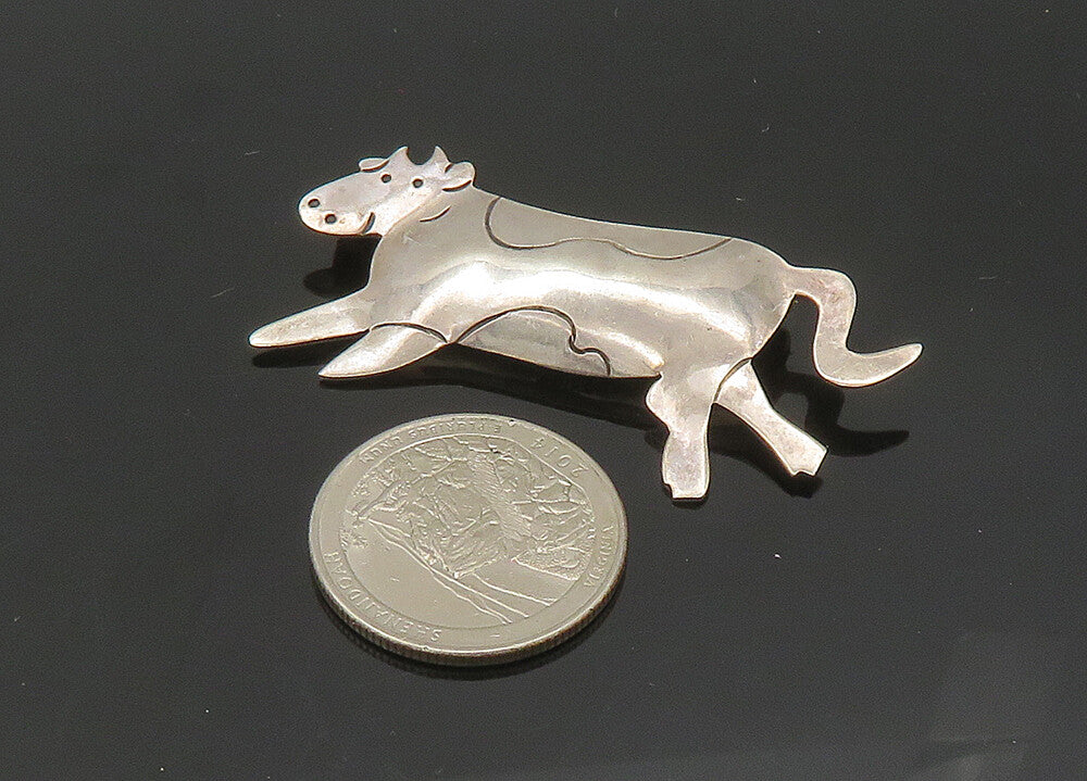 MEXICO 925 Sterling Silver  Vintage Shiny Cow Animal Motif Brooch Pin  BP8144