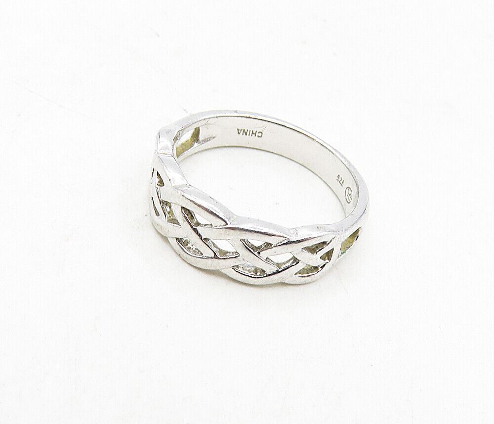 925 Sterling Silver   Shiny Open Celtic Knot Design Band Ring Sz 6  RG9201