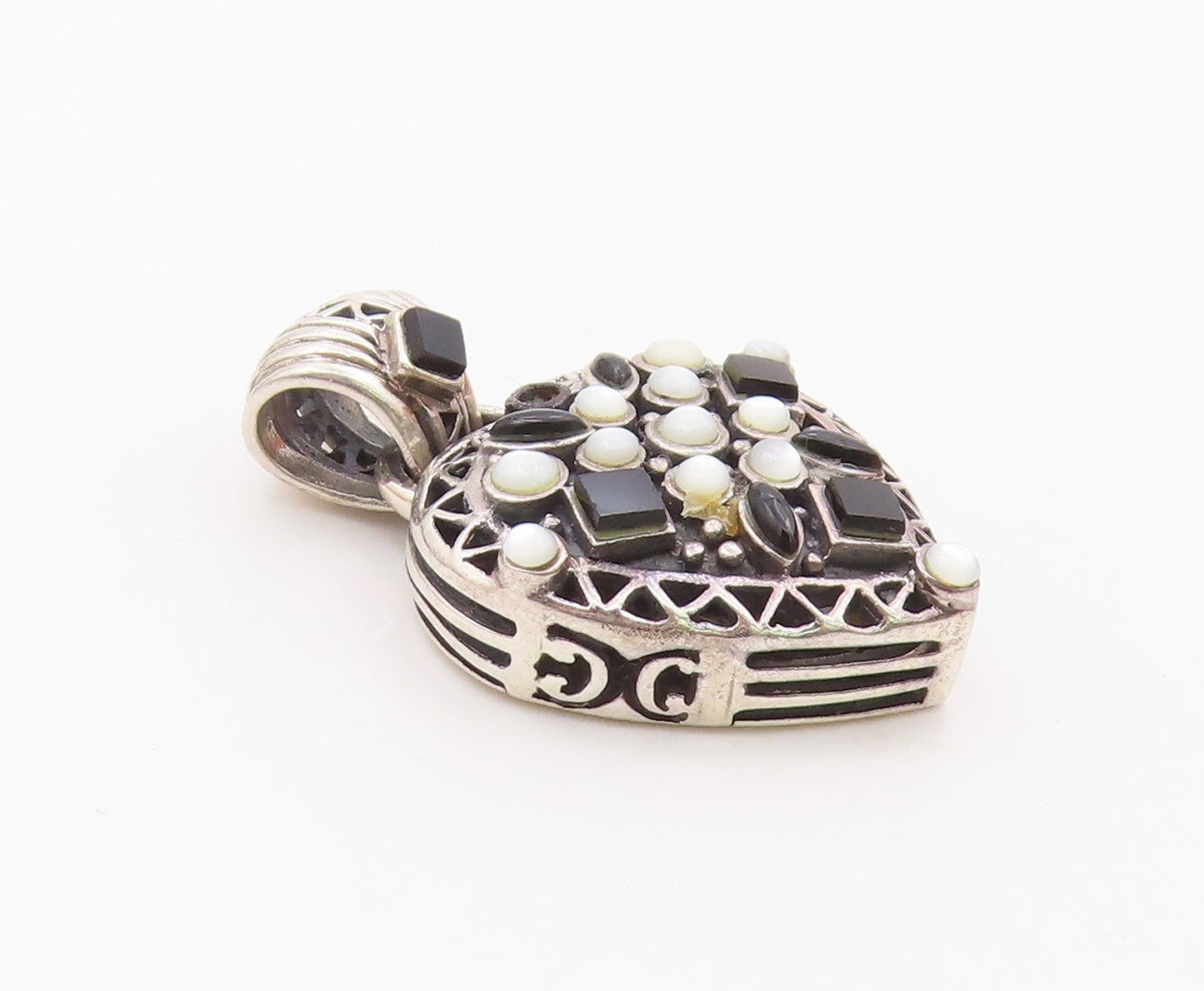 925 Silver  Vintage Mother Of Pearl & Black Onyx Love Heart Pendant  PT17930
