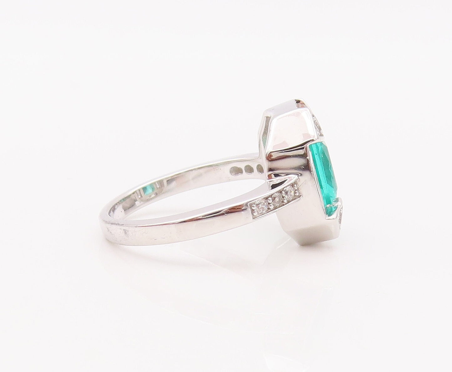 925 Sterling Silver Vintage Ring Rectangle Sea Green White CZ Frame Sz 7 RG29897