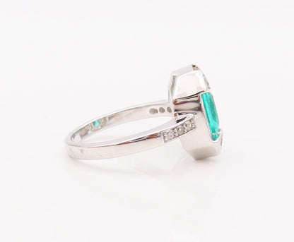 925 Sterling Silver Vintage Ring Rectangle Sea Green White CZ Frame Sz 7 RG29897