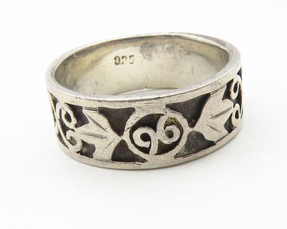 925 Sterling Silver  Vintage Oxidized Swirl Pattern Band Ring Sz 8  RG11682