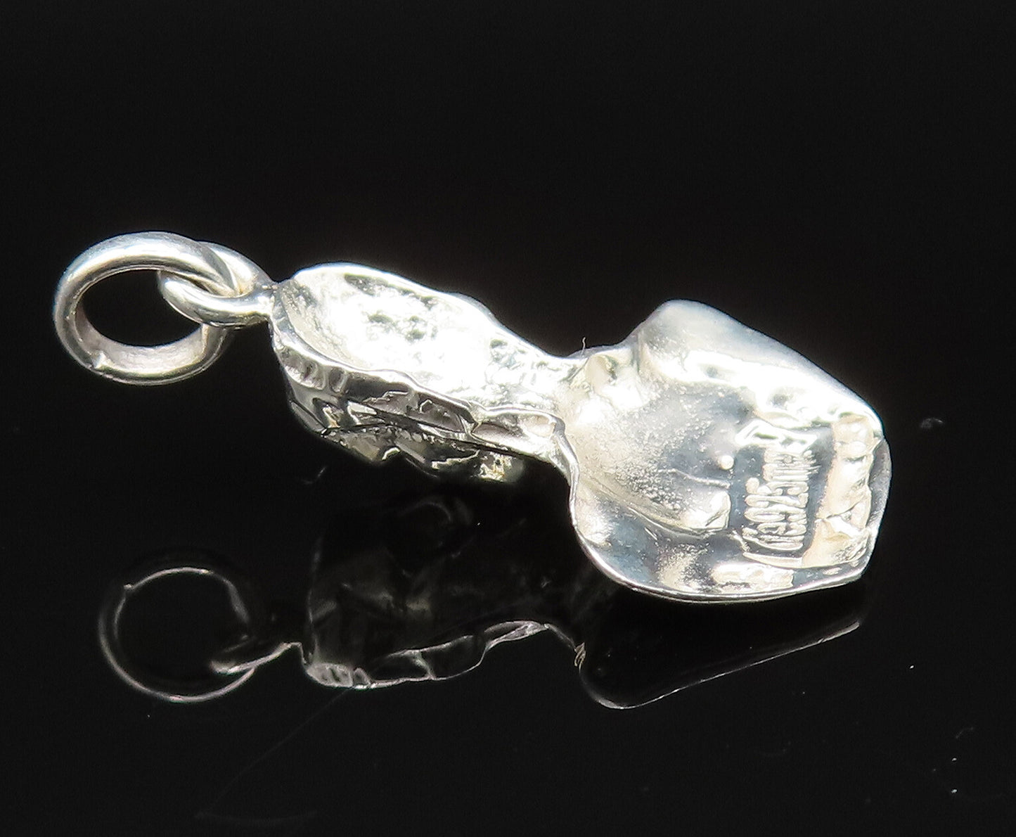 925 Silver  Vintage Carved Polished John F Kennedy Head Pendant  PT20910