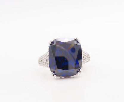 925 Sterling Silver Vintage Ring Rectangle Cutout Sapphire & CZ  Sz 7  RG30993