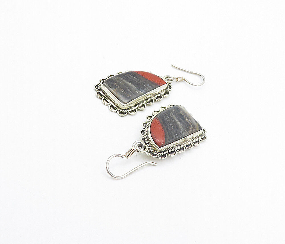 925 Sterling Silver  Vintage Agate Dangle Wavy Twist Dangle Earrings  EG3139