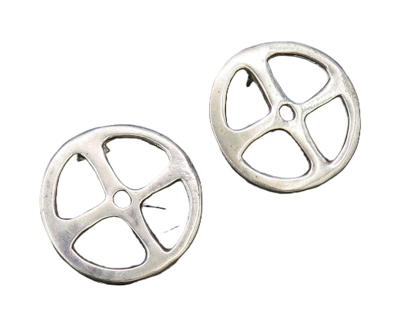 KOYKOE 925 Silver  Vintage Fashionable Open Wheel Motif Drop Earrings  EG12234