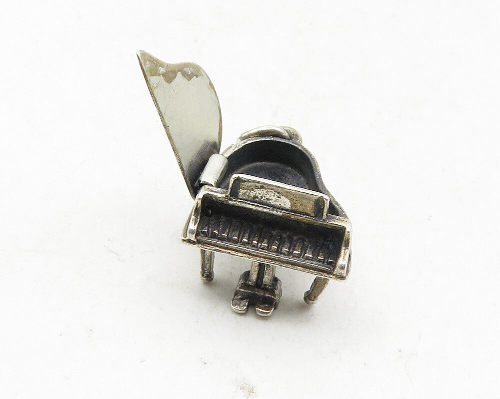 BEAU 925 Sterling Silver  Vintage Dark Tone Grand Piano Pendant (OPENS) PT6963