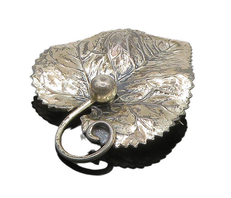 925 Sterling Silver  Vintage Shiny Single Floral Leaf Motif Brooch Pin  BP7072