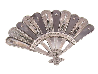 MIDDLE EAST 925 Sterling Silver  Vintage Hand Fan Motif Brooch Pin  BP4910