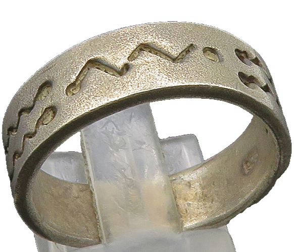 925 Sterling Silver  Vintage Etched Scribble Detail Band Ring Sz 9  RG21628