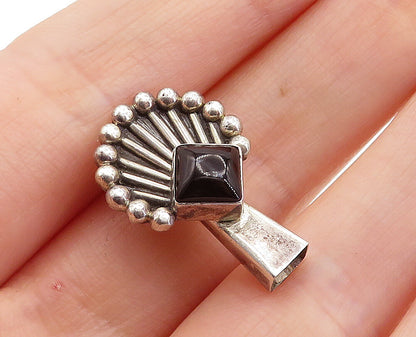 SAJEN 925 Sterling Silver  Vintage Cabochon Cut Black Onyx Pendant  PT4353