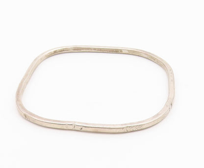 SOUTHWESTERN 925 Silver Vintage Rounded Square Etched Bangle Bracelet BT8625
