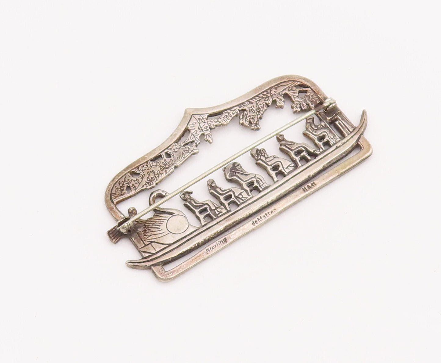 925 Sterling Silver Vintage Brooch Pin HAND & HAMMER Ceremony Landscape  BP11022