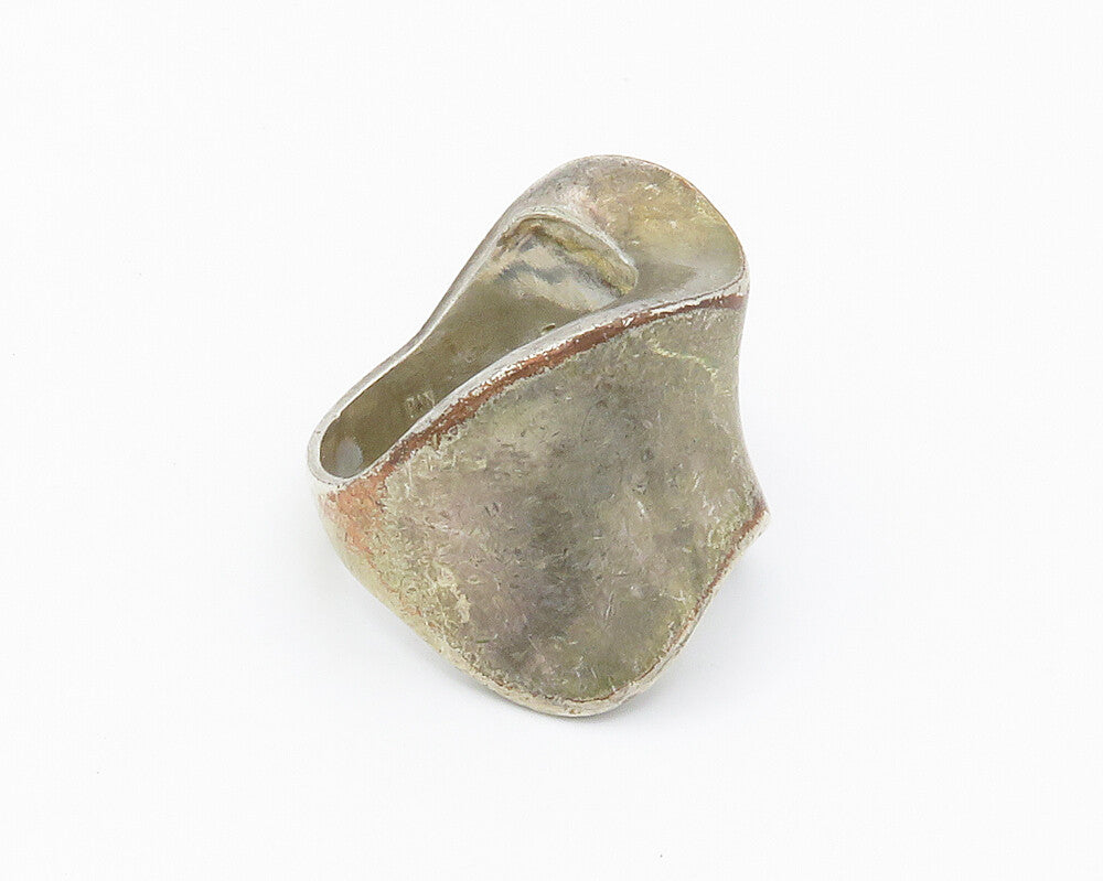 925 Sterling Silver  Vintage Smooth Wavy Dark Tone Band Ring Sz 7  RG14679