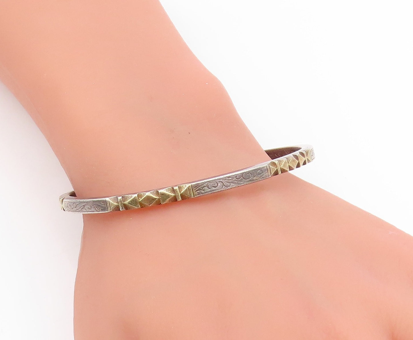 925 Sterling Silver Vintage Bracelet Two Tone Geometric Carved Cuff  BT11808