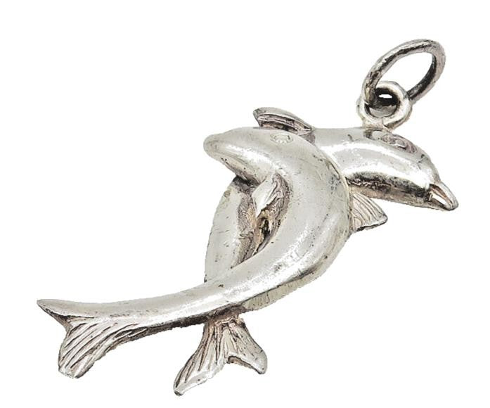 925 Sterling Silver  Vintage Double Dolphin Love Smooth Drop Pendant  PT9377