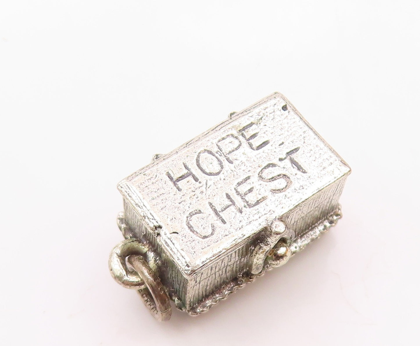DANECRAFT 925 Silver  Vintage Engraved Hope Chest Box Pendant (OPENS)  PT21716