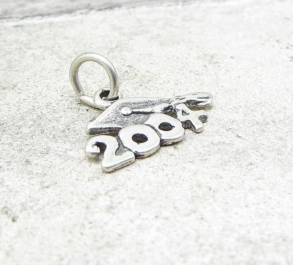 925 Sterling Silver 2004 Graduation Charm Pendant  PT1028