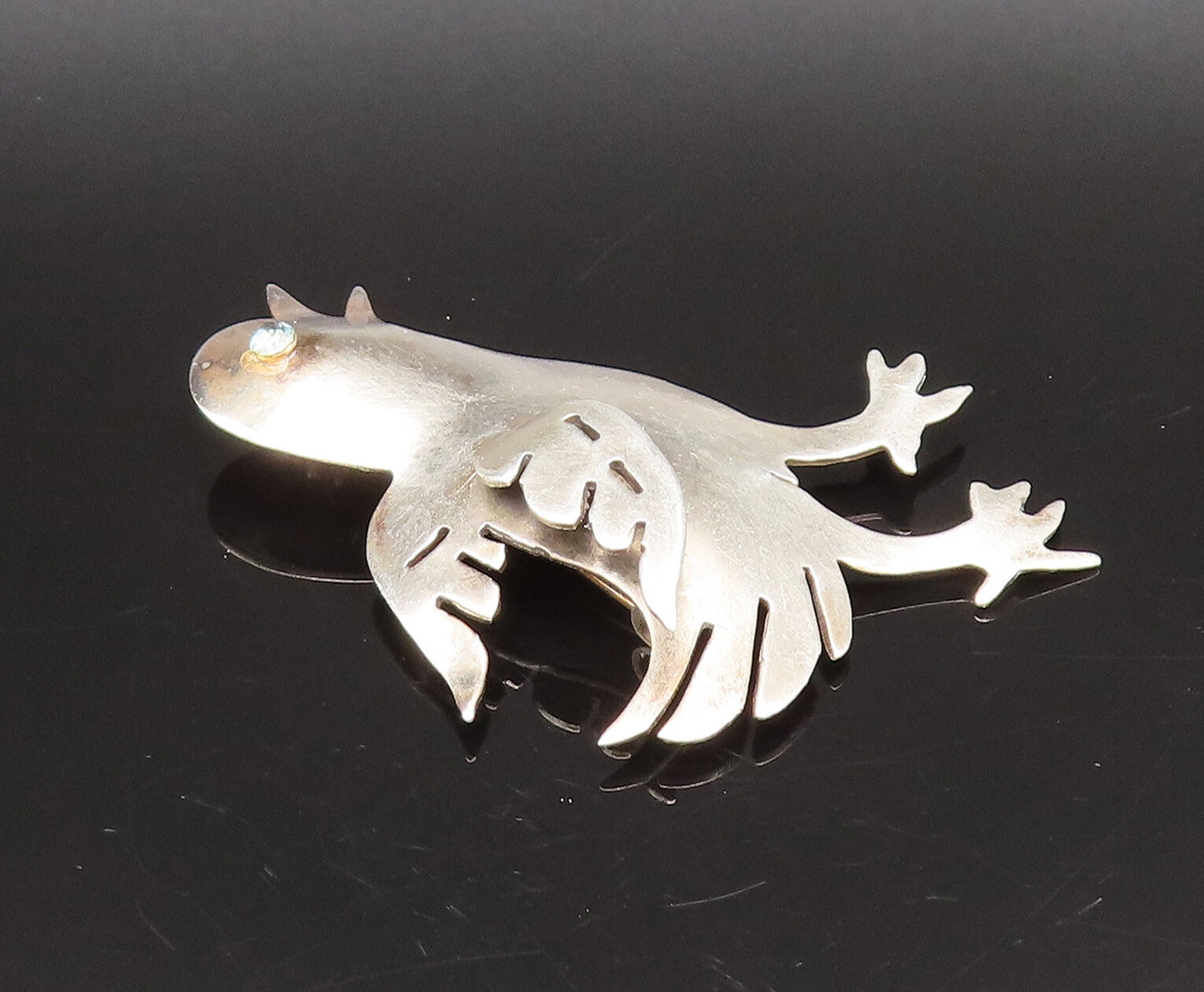 925 Silver  Vintage Carved Baby Bird With Blue Topaz Eye Brooch Pin  BP10068