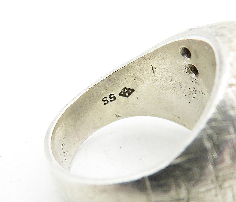 925 Sterling Silver  Vintage Blue Topaz Raised Detail Dome Ring Sz 8  RG6912