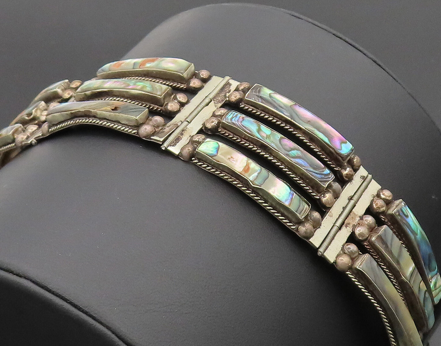 AP MEXICO 925 Silver  Vintage Strip Cut Beaded Abalone Solid Bracelet  BT10113