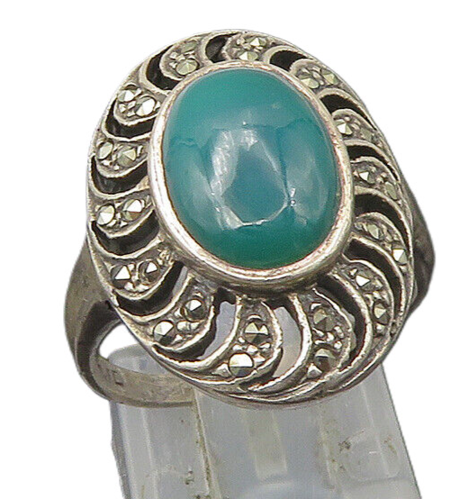 925 Sterling Silver  Vintage Carnelian & Marcasite Cocktail Ring Sz 7  RG22368