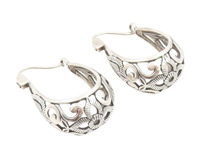 925 Sterling Silver Vintage Earrings Swirly Floral Petal Cut Out Hoops  EG13782