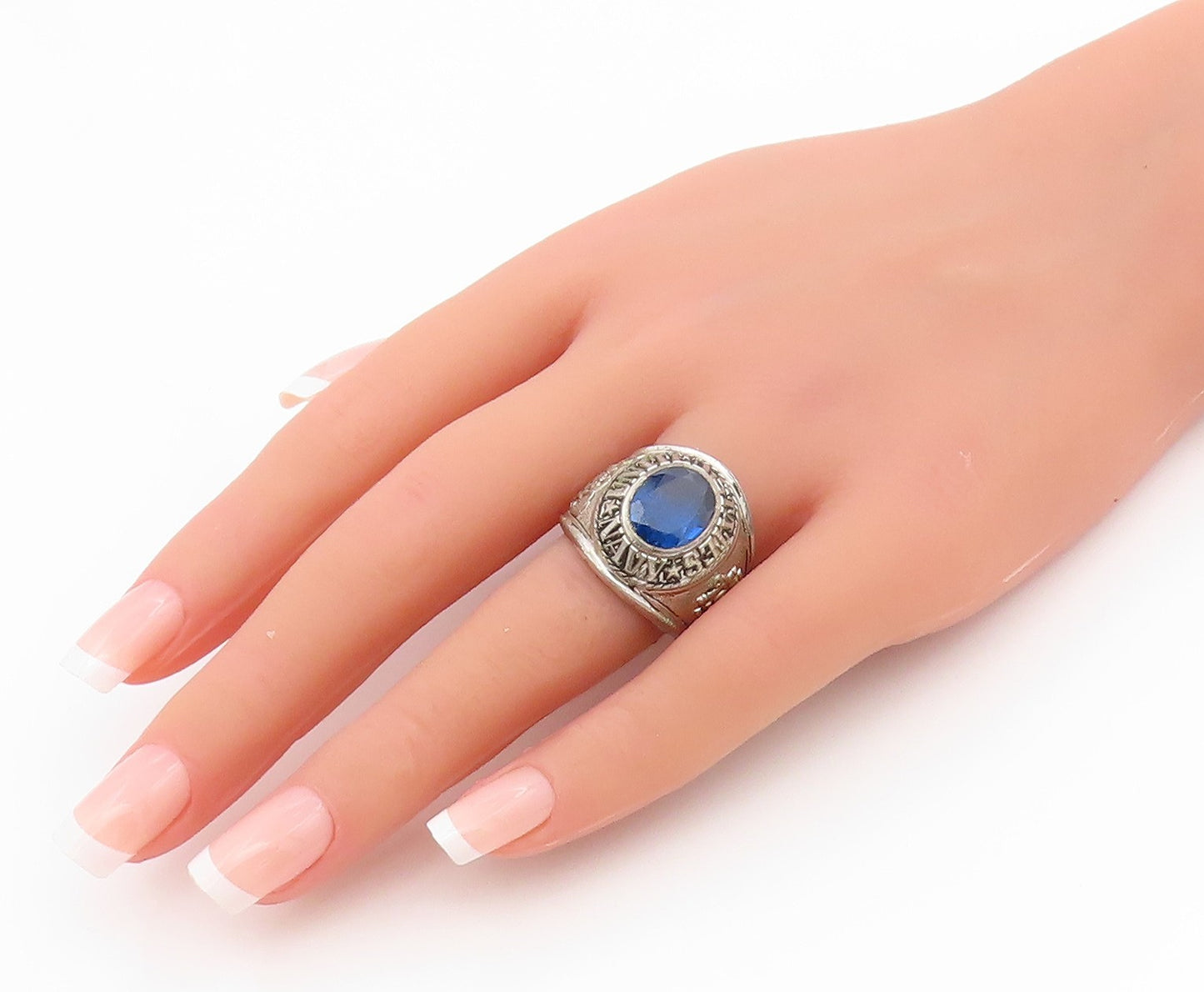 925 Sterling Silver Vintage Ring Blue CZ US Navy Veteran Eagle  Sz 9  RG34617