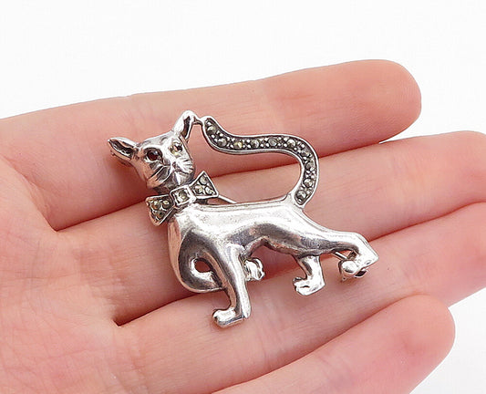 925 Sterling Silver  Vintage Marcasite Bow Tie Wearing Cat Brooch Pin  BP1769