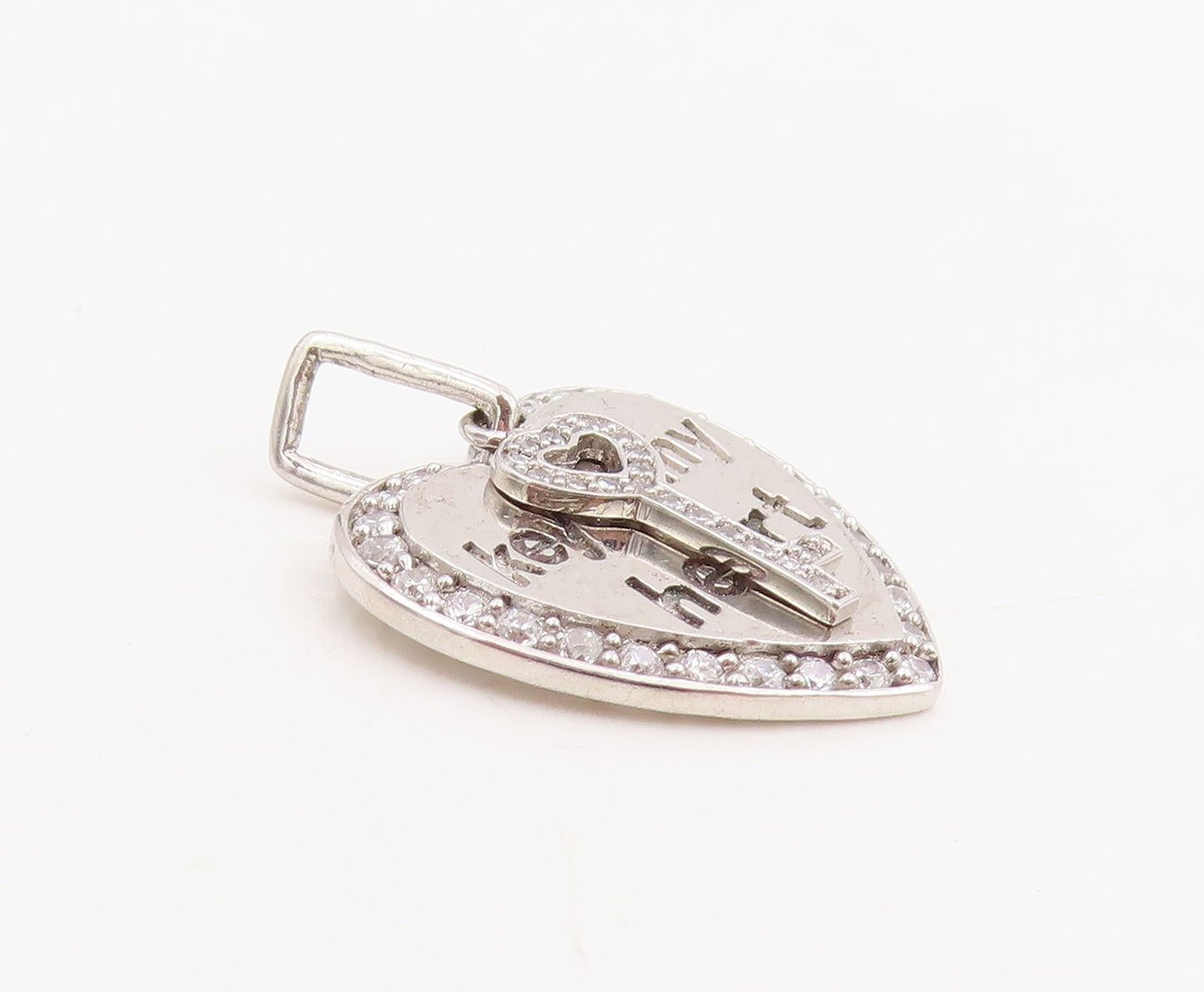 925 Sterling Silver Vintage Pendant Round CZ Engraved Key To Me Heart   PT25484