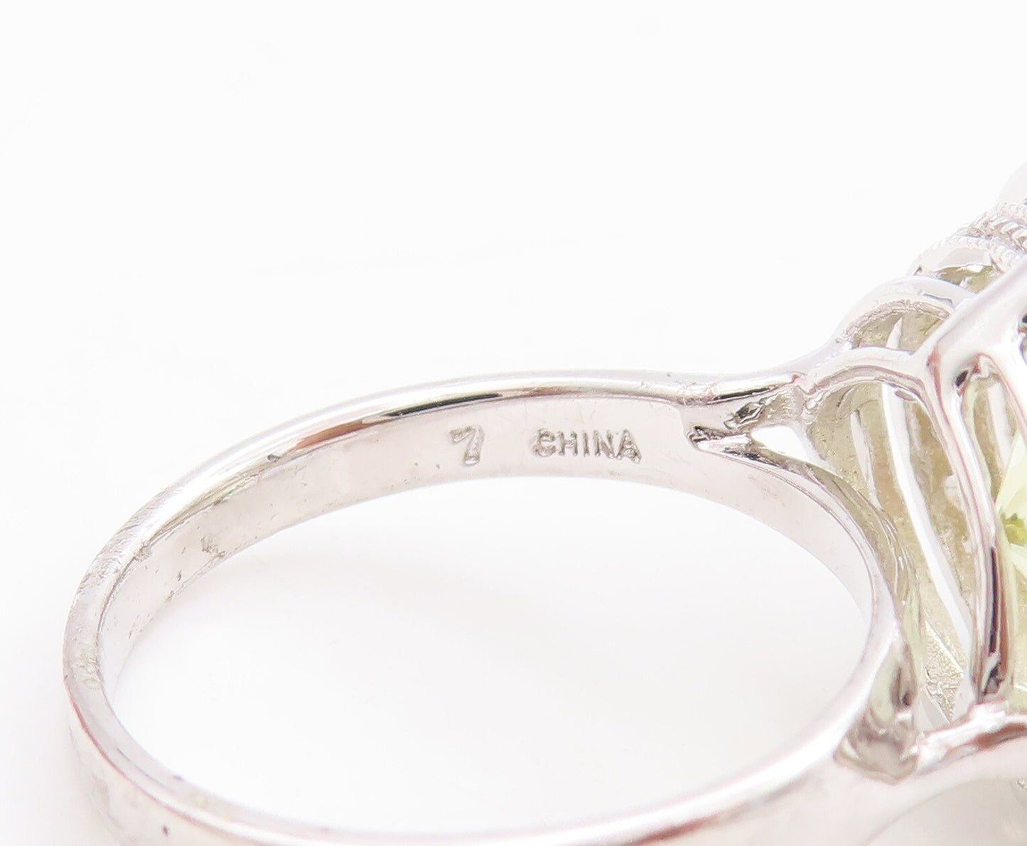 925 Sterling Silver Vintage Ring Large Round Cut Lime Quartz Topaz Sz 7  RG29358