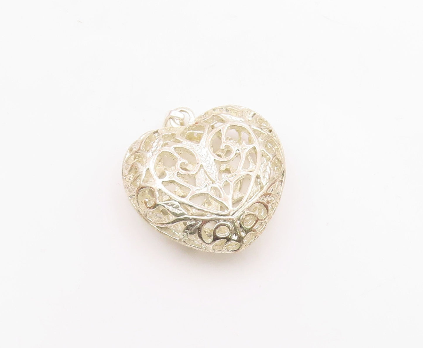 925 Sterling Silver  Vintage Shiny Floral Vine Love Heart Pendant  PT15222