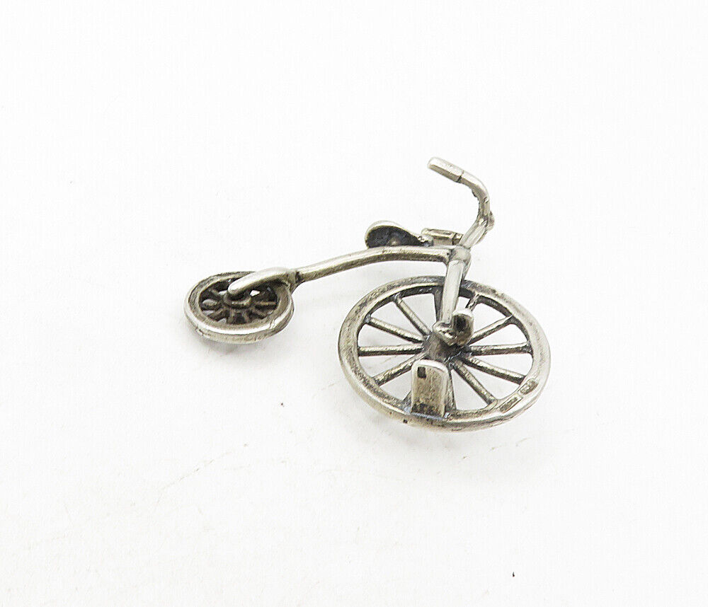 925 Sterling Silver  Vintage Old Fashioned Large Wheel Bicycle Trinket  TR1439