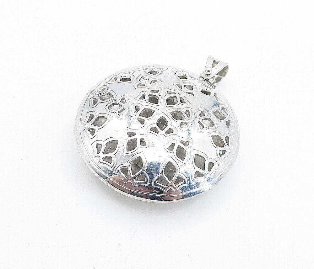 TAHARA 925 Sterling Silver  Vintage Floral Cutout Hollow Round Pendant  PT4779