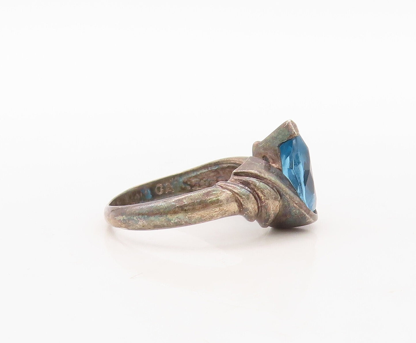 925 Sterling Silver Vintage Ring Dark Tone Carved Drop cut Topaz  Sz 7 RG31124