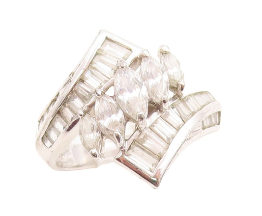 925 Sterling Silver Vintage Ring Modernist CZ Inlay Floral Design  Sz 6  RG31882