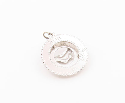 925 Sterling Silver Vintage Pendant Carved Hands Friendship Promise  PT22765