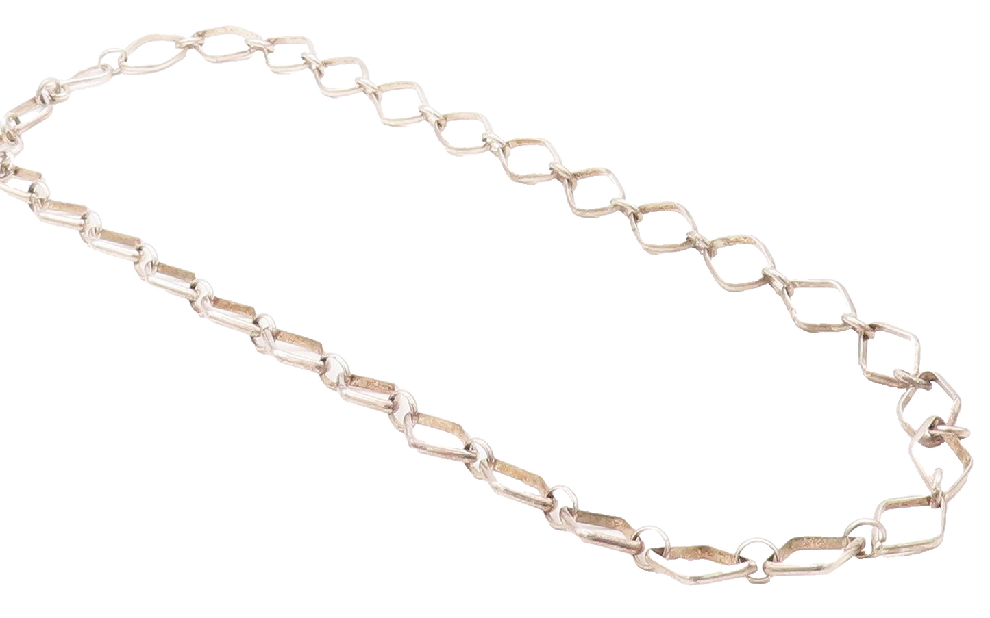 925 Sterling Silver Vintage Necklace Designer Eye Shaped Cutout Rings   NE4403