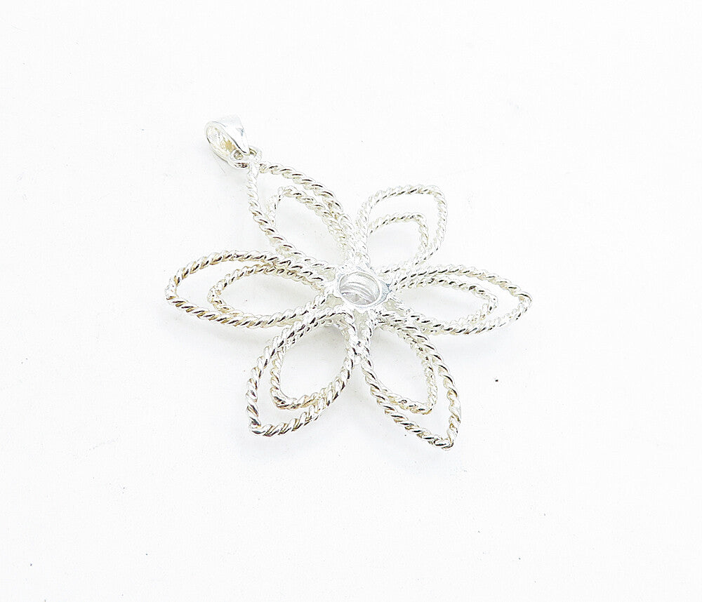 925 Sterling Silver  Cubic Zirconia Twist Open Flower Motif Pendant  PT3384