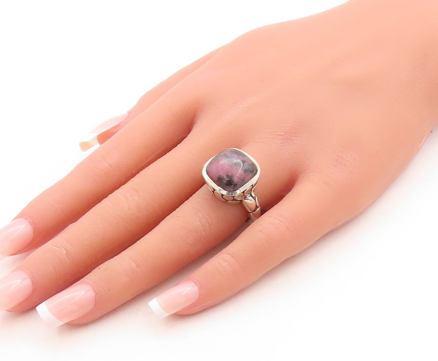 925 Sterling Silver Vintage Ring Pebble Effect Carved Gemstone  Sz 7  RG31490