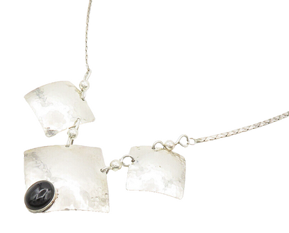 925 Sterling Silver  Vintage Black Onyx Shiny Hammered Chain Necklace  NE3259