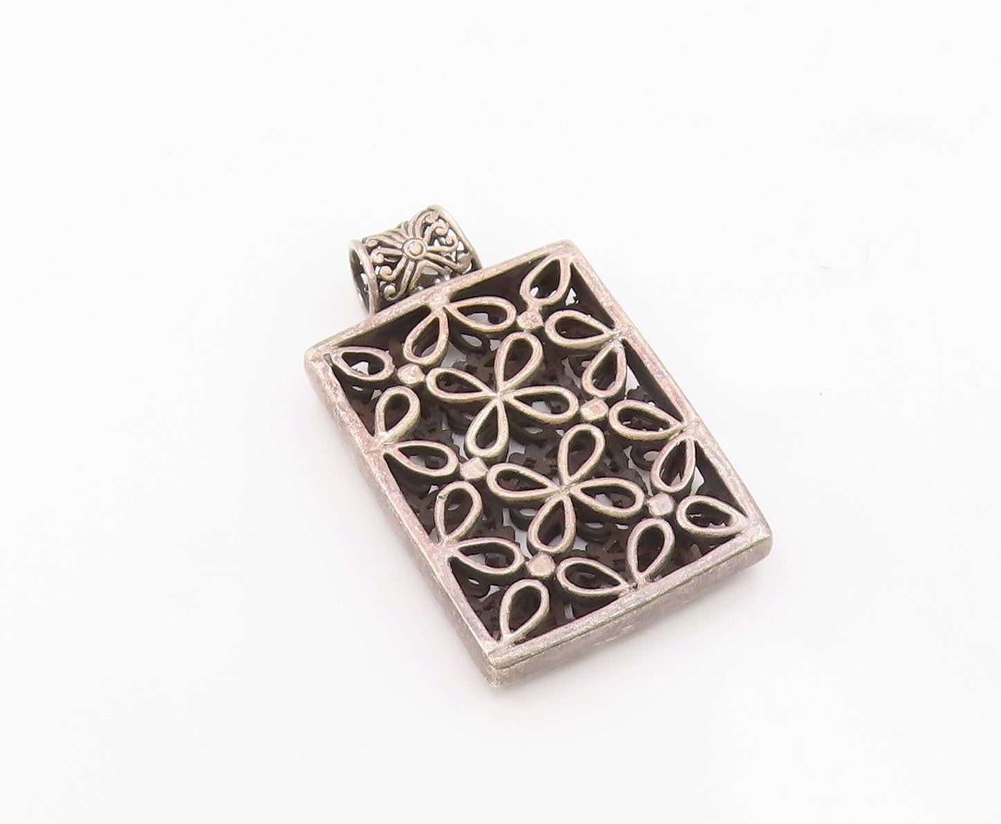 925 Sterling Silver  Vintage Dark Tone Open Floral Pattern Pendant  PT16992