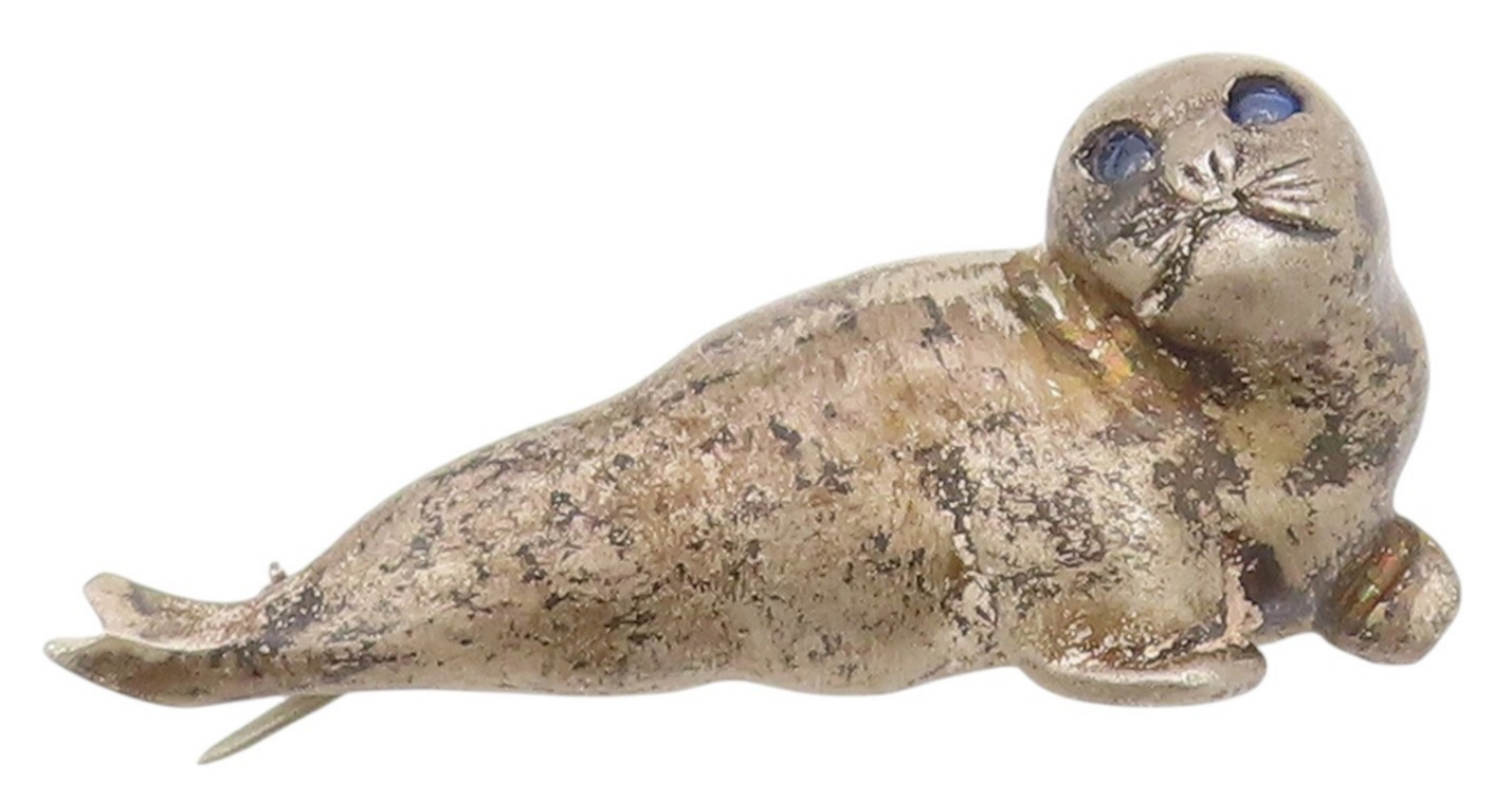 925 Sterling Silver Vintage Brooch Pin Blue Eyed Solid Seal Figurine  BP12196